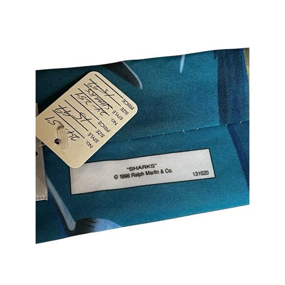 Vintage 1996 Ralph Marlin Sharks Novelty Neck Tie Unique Rare Hard to find - Picture 4 of 4